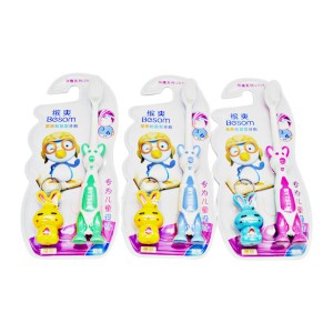 Зубна щітка BESOM 1шт Дитяча з брелком №2019 *12