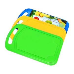 Дошка кухона  Китай пластикова 24*15 1шт