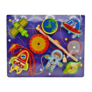 Іграшка дерев'яна Шнурівка-рибалка магнітна Мікс арт.12